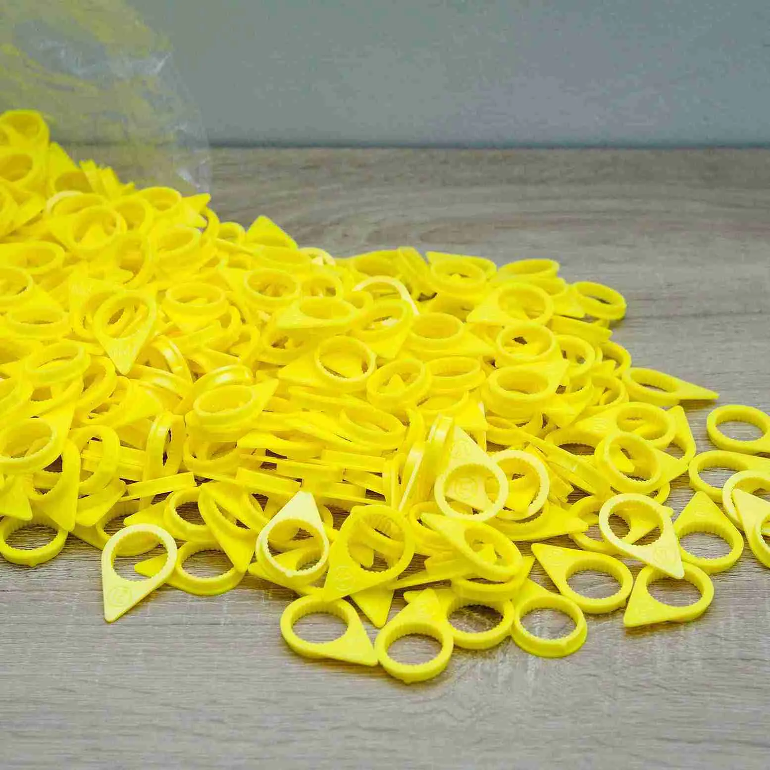 Tutup botol plastik PP warna kuning